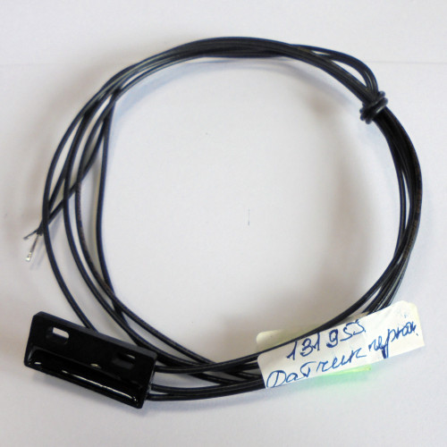 4 Датчик герконовый PLA10110 2 проводной длиной кабеля UL800 мм